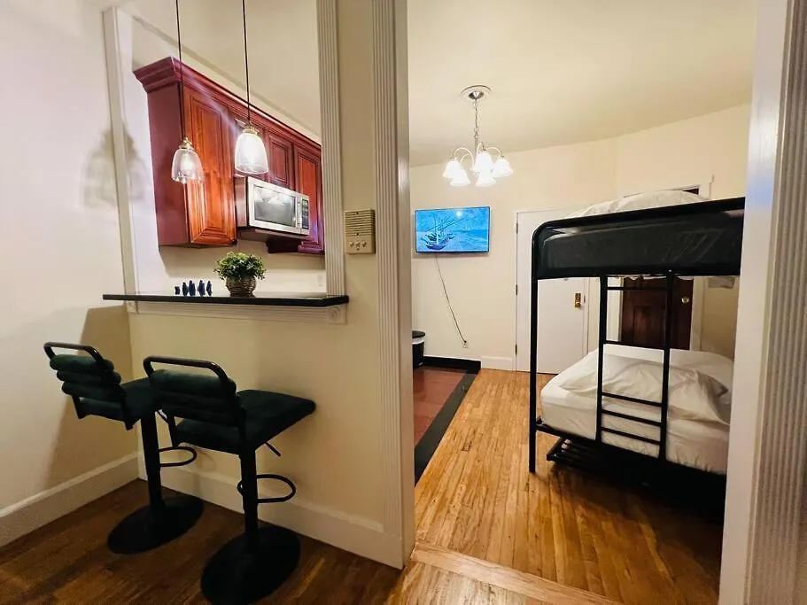 Nyc Times Square Apartment New York